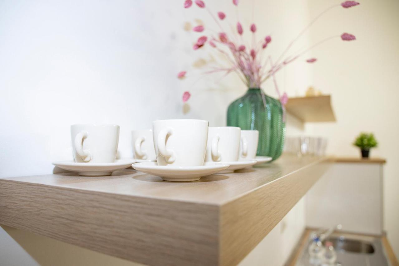 Easy - Rooms&apartments Navigli Milano